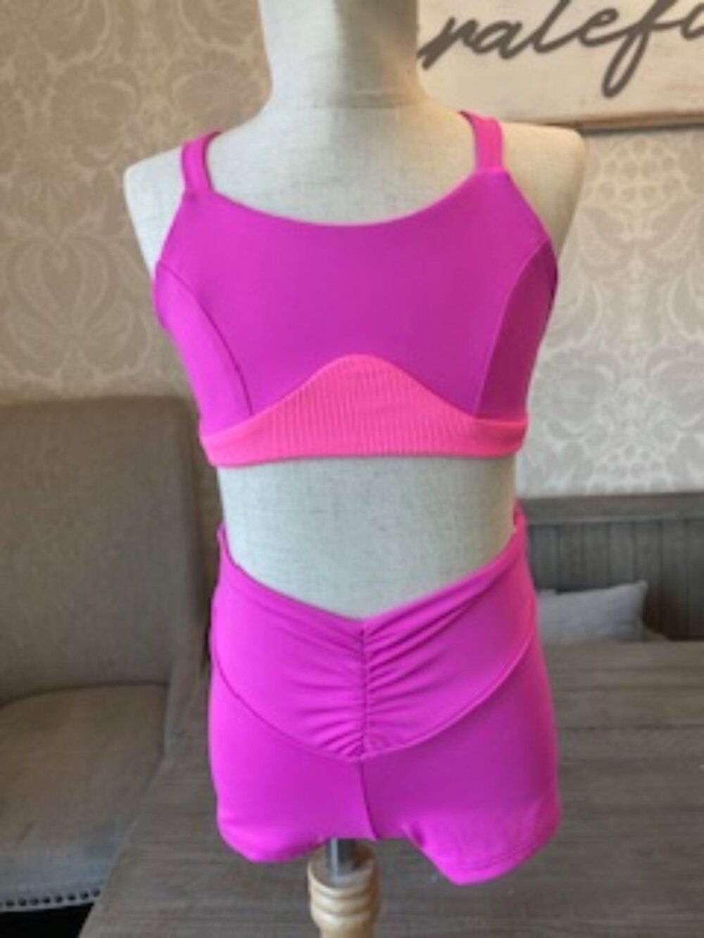 💜Tiger Friday Dance Outfit – Child Medium 💜